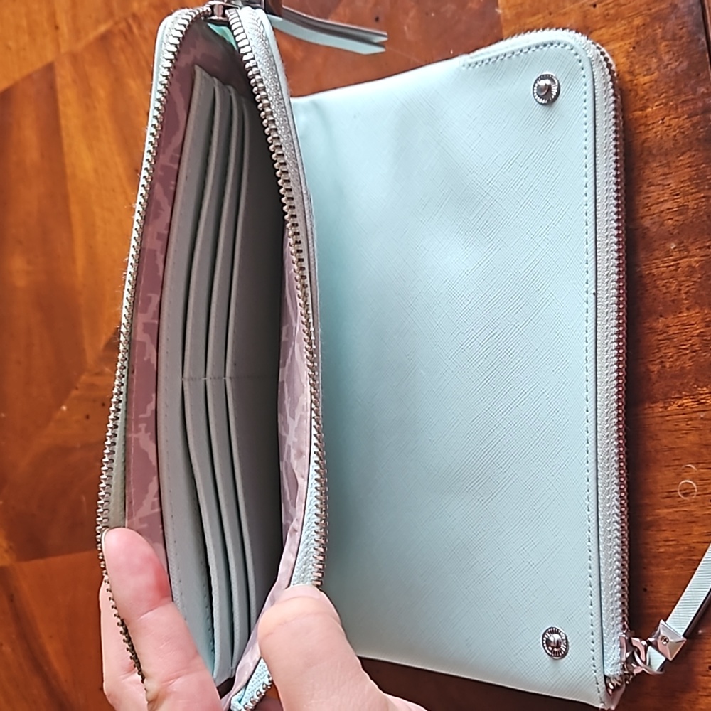 Stella & Dot Mint Green clutch - Picture 5 of 8